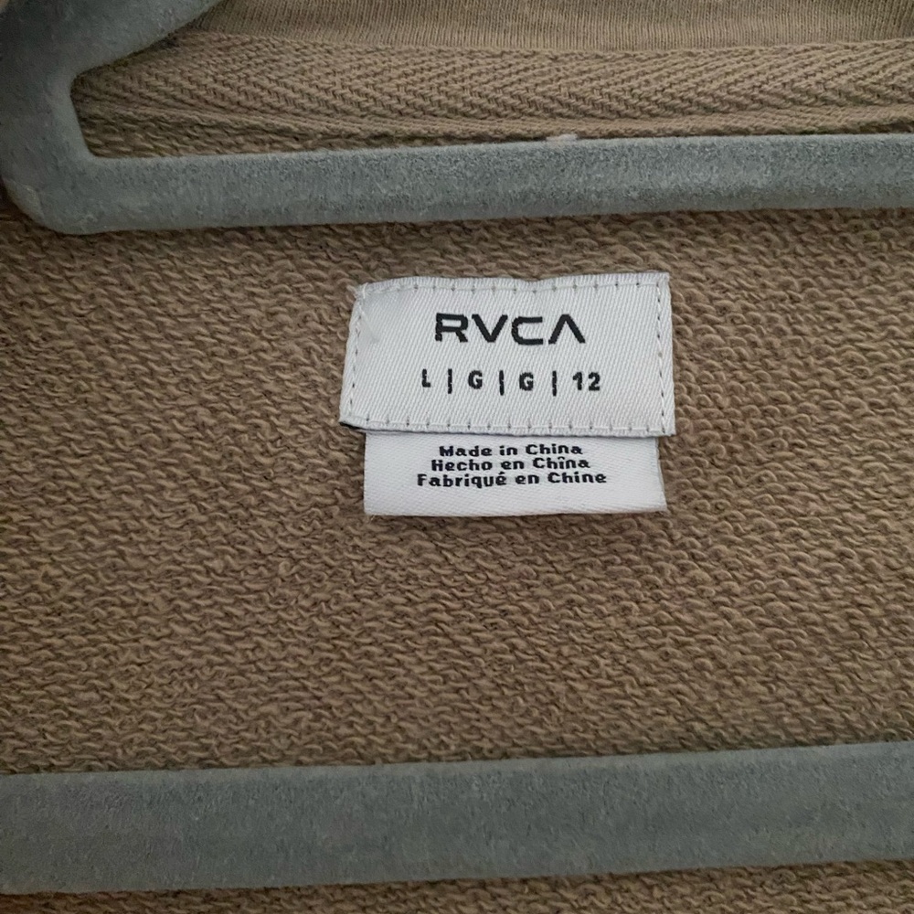 Large RVCA half button up hoodie - Picture 3 of 3